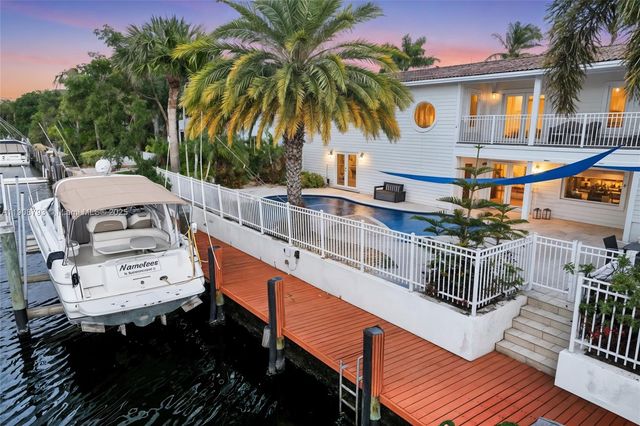 4011 NE 26th Ave, Lighthouse Point, FL 33064