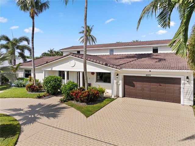 4011 NE 26th Ave, Lighthouse Point, FL 33064