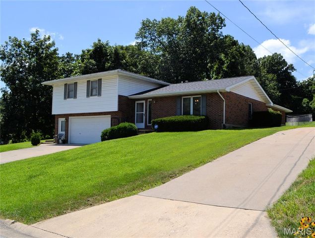 11 D Ville Place, Hannibal, MO 63401