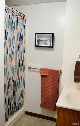 11 D Ville Place, Hannibal, MO 63401