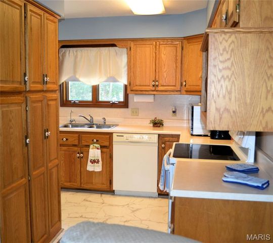 11 D Ville Place, Hannibal, MO 63401