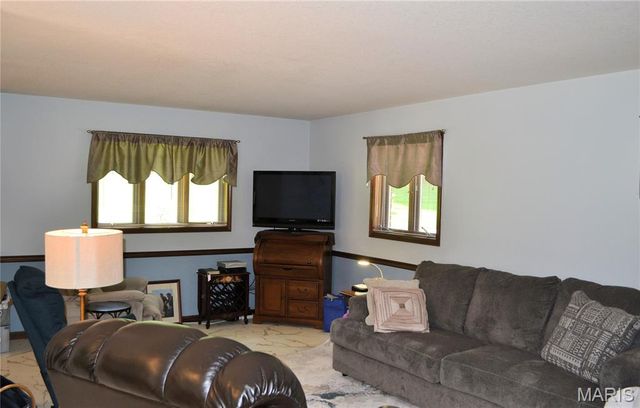 11 D Ville Place, Hannibal, MO 63401