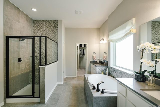 5233 Estates Oak Way, San Antonio, TX 78263