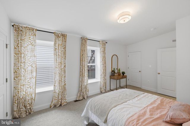 52 S FULTON AVE, Baltimore, MD 21223