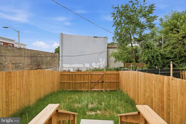 52 S FULTON AVE, Baltimore, MD 21223