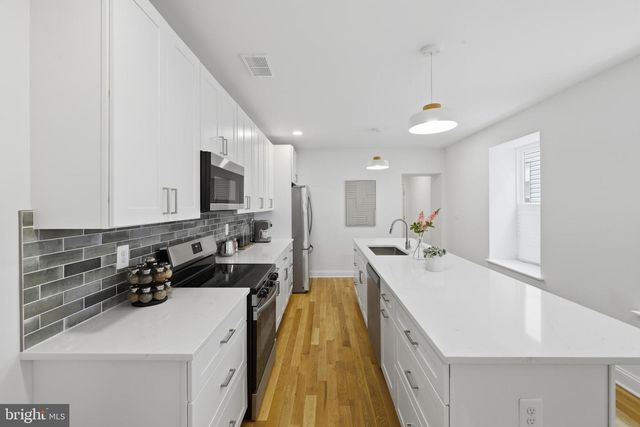 52 S FULTON AVE, Baltimore, MD 21223