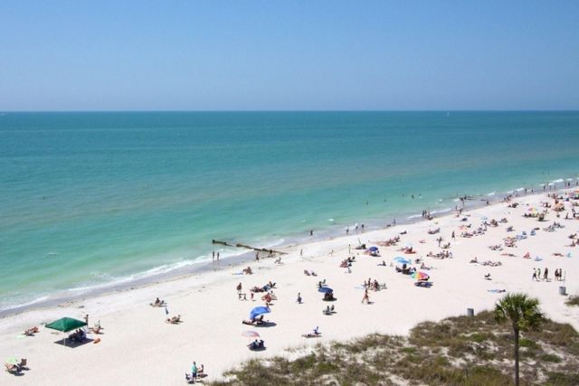 113 174TH AVENUE E B, Redington Shores, FL 33708