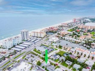 113 174TH AVENUE E B, Redington Shores, FL 33708