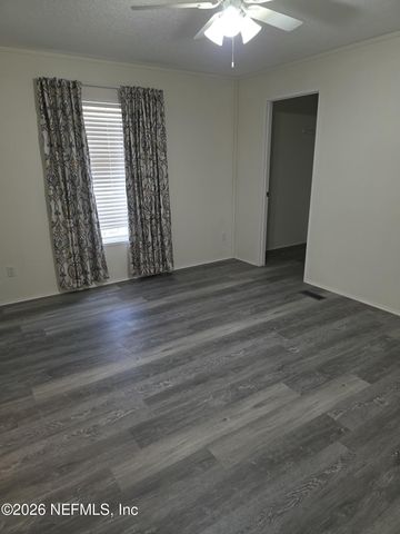 106 W MANITOBA Street, Florahome, FL 32140