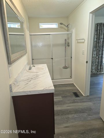 106 W MANITOBA Street, Florahome, FL 32140