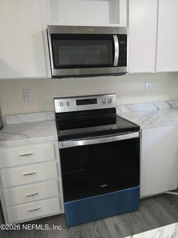 106 W MANITOBA Street, Florahome, FL 32140
