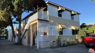 11223 Emelita Street, North Hollywood (los Angeles), CA 91601