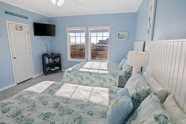 981 Dolly Street, Gilchrist, TX 77617