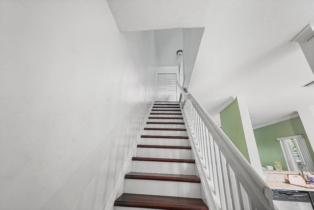 380 SW 122nd Avenue, Pembroke Pines, FL 33025