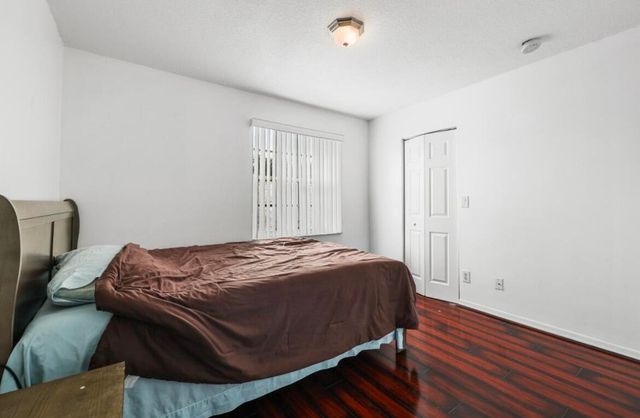 380 SW 122nd Avenue, Pembroke Pines, FL 33025