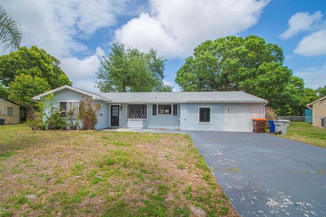 1846 24th Place SW, Vero Beach, FL 32962