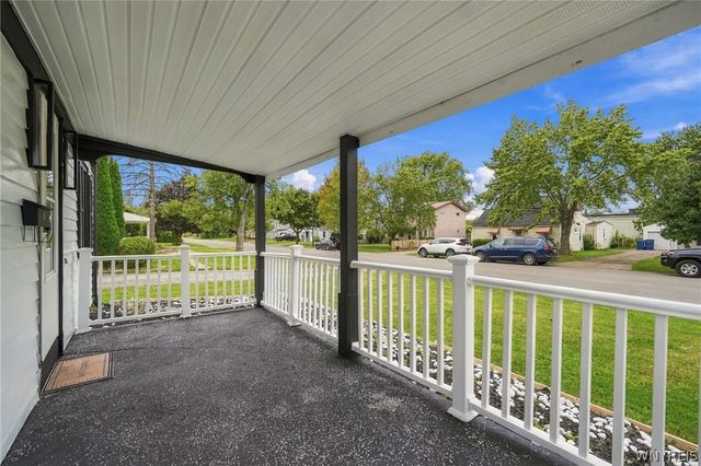 61 Spruce Road, Amherst, NY 14226