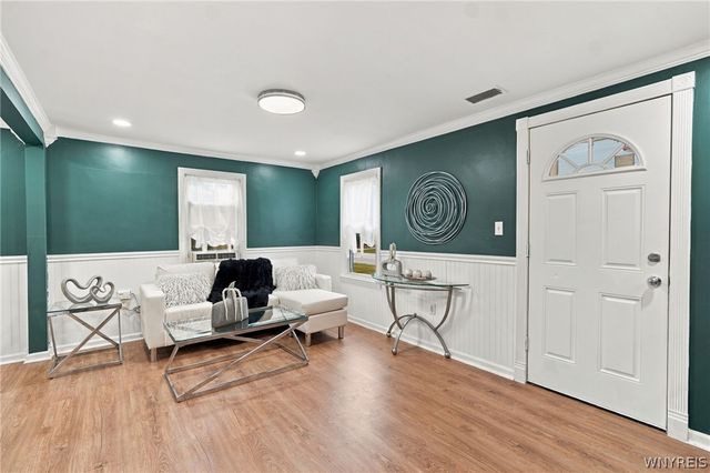 61 Spruce Road, Amherst, NY 14226