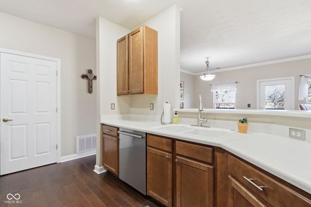 1232 Shadow Ridge Road, Indianapolis, IN 46280