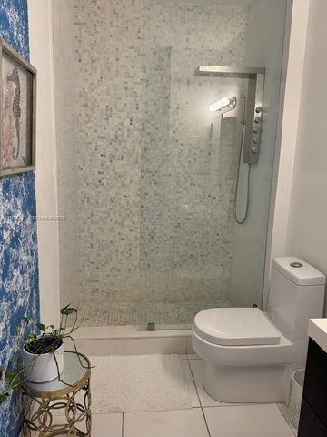 1236 NE 32nd Ave, Homestead, FL 33033