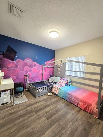 1236 NE 32nd Ave, Homestead, FL 33033