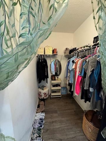 1236 NE 32nd Ave, Homestead, FL 33033