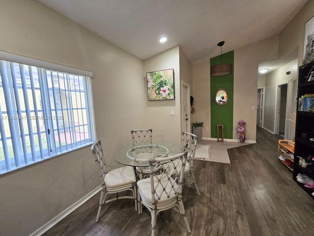 1236 NE 32nd Ave, Homestead, FL 33033