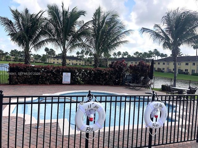 1236 NE 32nd Ave, Homestead, FL 33033