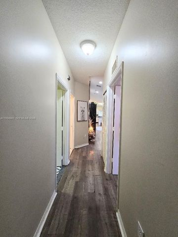 1236 NE 32nd Ave, Homestead, FL 33033