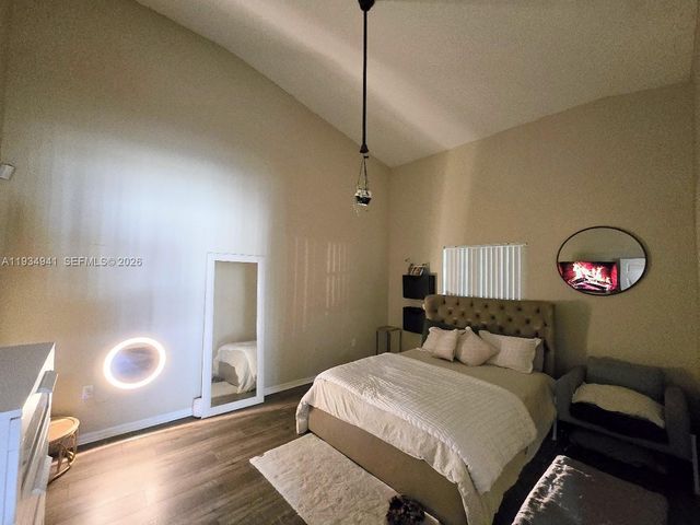 1236 NE 32nd Ave, Homestead, FL 33033