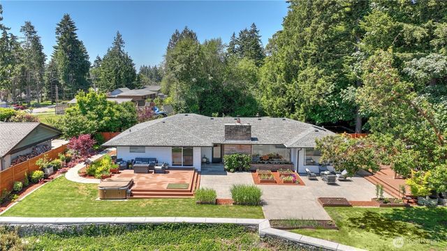 22010 34th Avenue S, Seatac, WA 98198