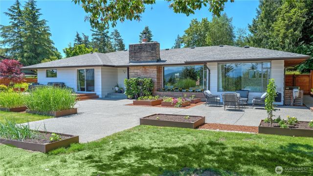 22010 34th Avenue S, Seatac, WA 98198