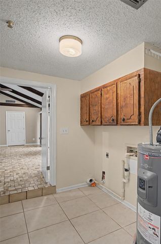 2700 Rhoda Drive, Shreveport, LA 71119