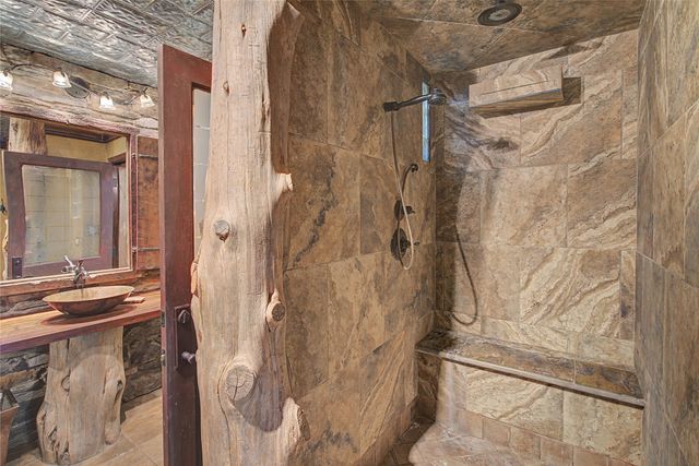 2700 Rhoda Drive, Shreveport, LA 71119