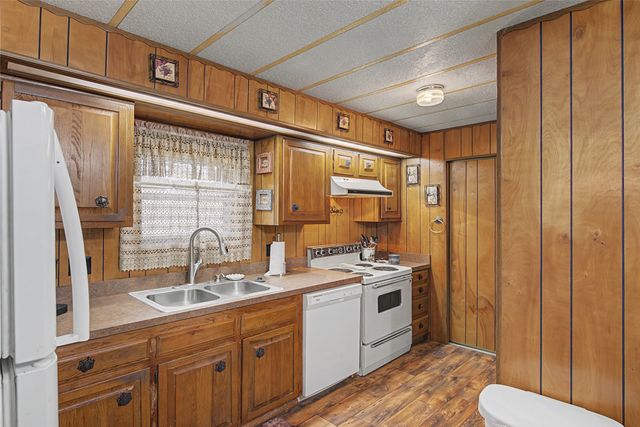 2700 Rhoda Drive, Shreveport, LA 71119