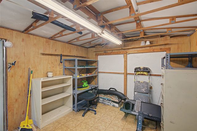 2700 Rhoda Drive, Shreveport, LA 71119