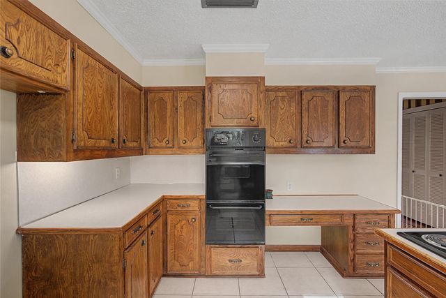 2700 Rhoda Drive, Shreveport, LA 71119