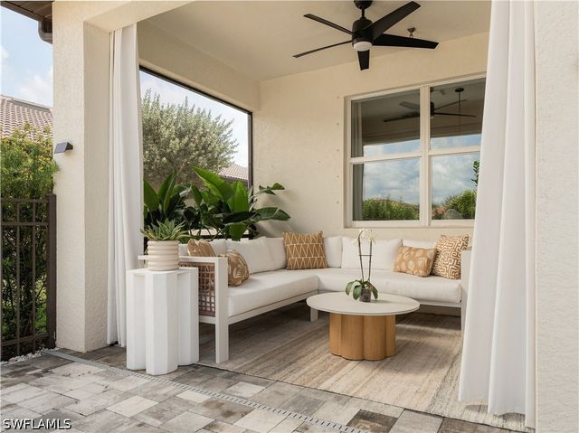 2109 Clementine ST, Naples, FL 34120