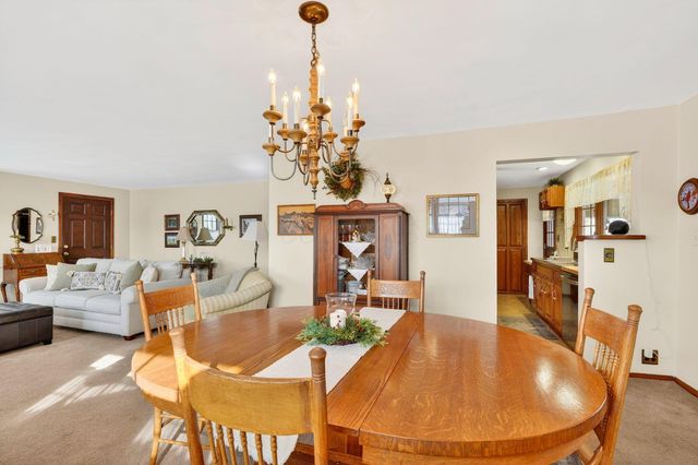 55 Elizabeth Street, Canal Winchester, OH 43110