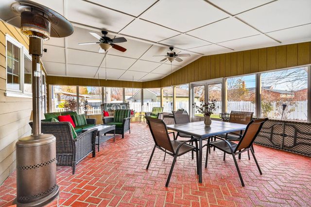 55 Elizabeth Street, Canal Winchester, OH 43110