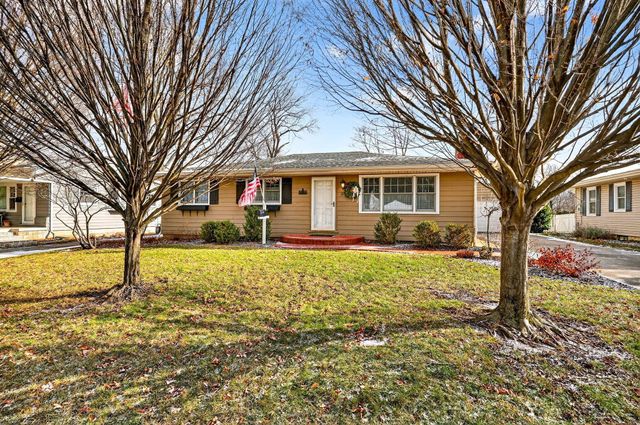 55 Elizabeth Street, Canal Winchester, OH 43110