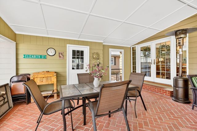 55 Elizabeth Street, Canal Winchester, OH 43110