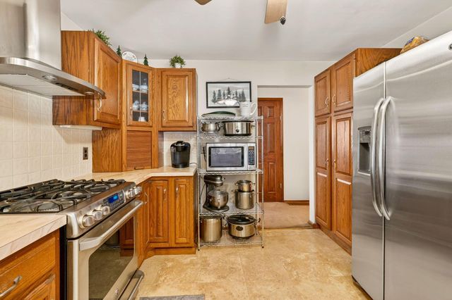 55 Elizabeth Street, Canal Winchester, OH 43110