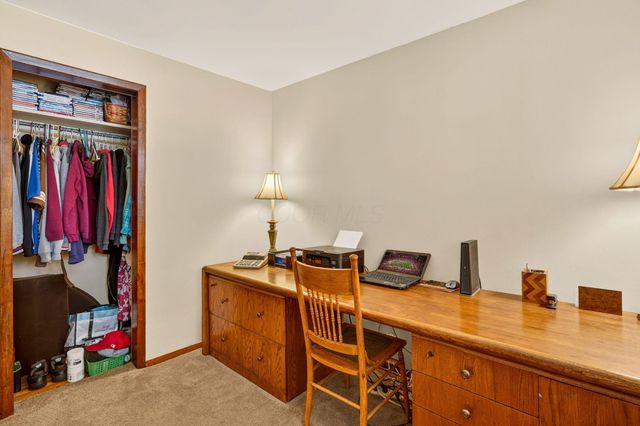 55 Elizabeth Street, Canal Winchester, OH 43110