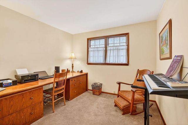 55 Elizabeth Street, Canal Winchester, OH 43110