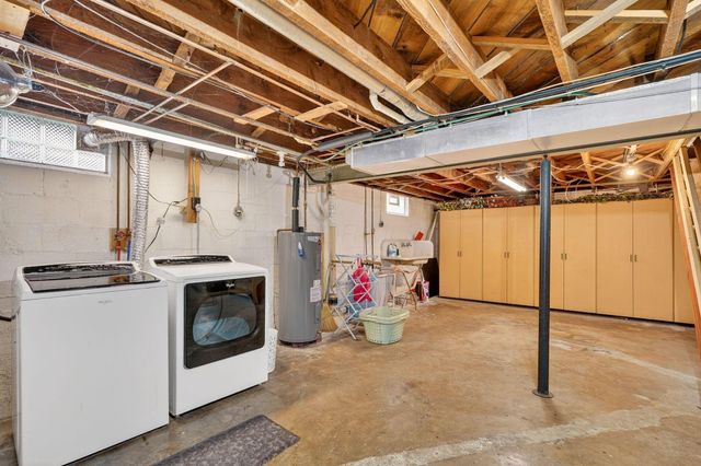 55 Elizabeth Street, Canal Winchester, OH 43110