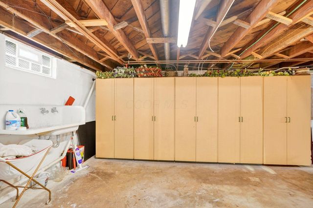 55 Elizabeth Street, Canal Winchester, OH 43110