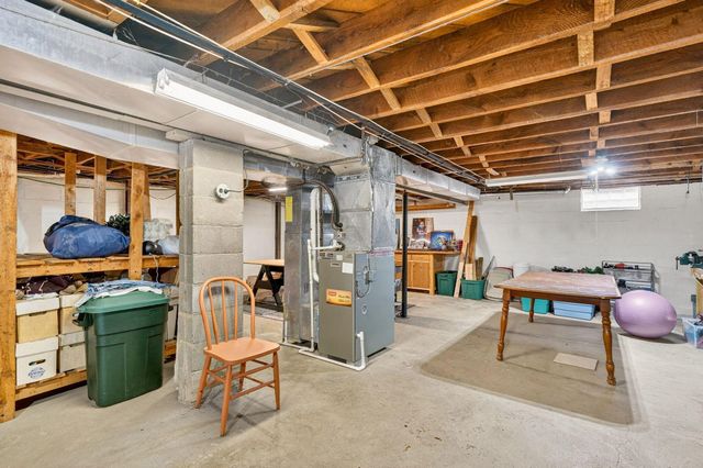 55 Elizabeth Street, Canal Winchester, OH 43110