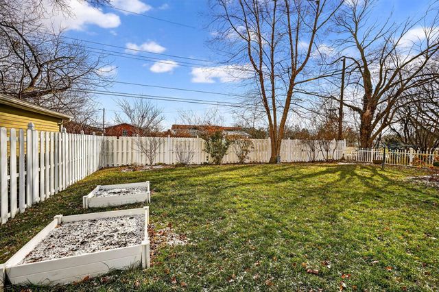 55 Elizabeth Street, Canal Winchester, OH 43110