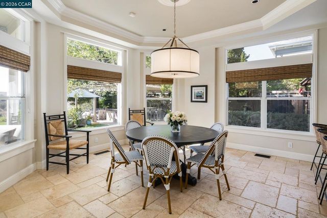 11 Hunters Ter, Danville, CA 94506